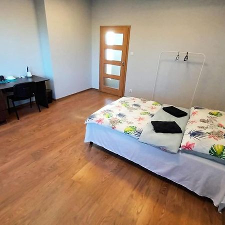 Fantastic Zg - S4 Pokoj 209 Zielona Góra Dış mekan fotoğraf